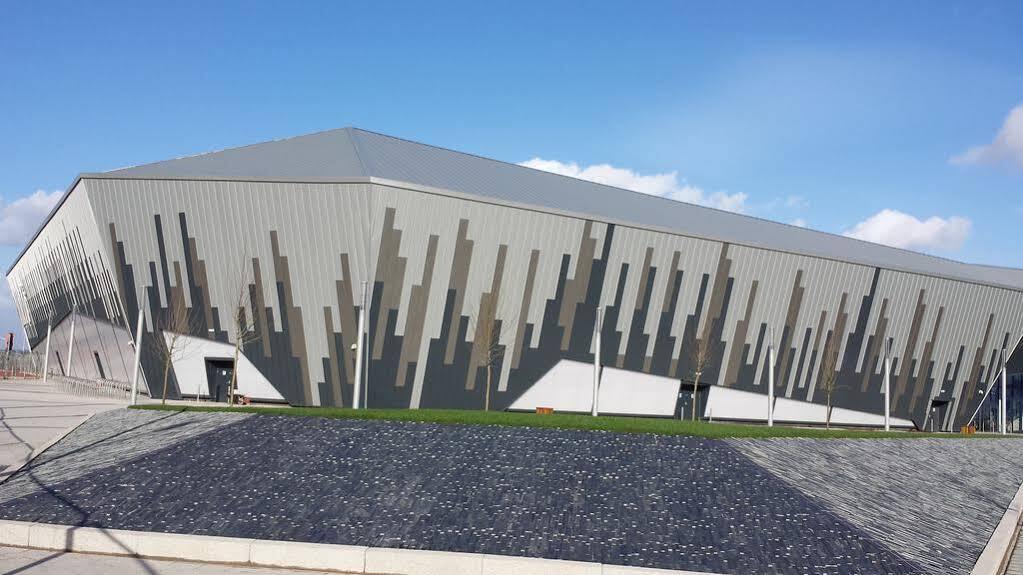 Bayview Apartments Sports Village Cardiff Free Parking & Free Wi Fi Dış mekan fotoğraf